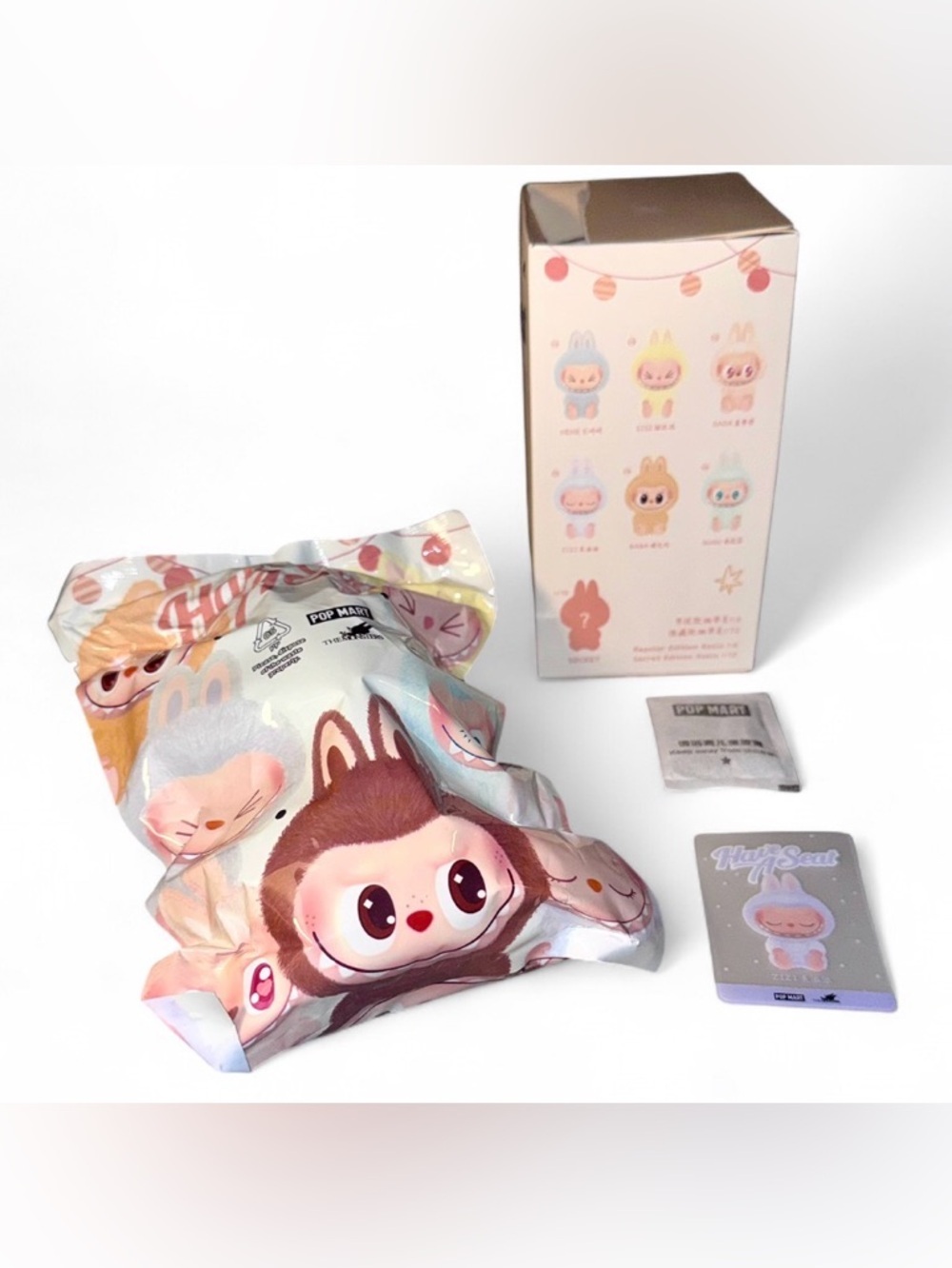 AUTHENTIC Pop Mart Labubu “Have A Seat” Series – ZIZI (Confirmed) 🐰✨ - Picture 2 of 6